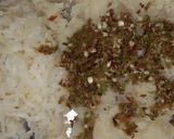 A picture of step 2 of Stuffed chilli.