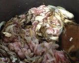 A picture of step 1 of Italian Sauteed Sliced Pork Offcuts.