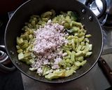 A picture of step 4 of Podalangai Poriyal (snake gourd curry).