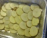 A picture of step 7 of Potatoes and sausage casserole.
