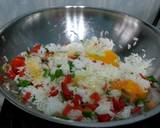 Egg And Bell Pepper Fried Rice recipe step 2 photo