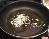 A picture of step 7 of Crab Tomato Cream Pasta Using Tinned Crabmeat.