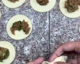A picture of step 4 of Steamed Chicken Momos.