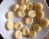 A picture of step 4 of Fried Potato Gnocchi.