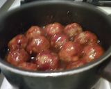 A picture of step 4 of Quail Egg Meatballs in Sweet Vinegar Ankake Sauce.
