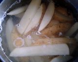 A picture of step 2 of 'Thyme Fries' (vegan).
