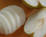 A picture of step 1 of Asian Pear Compote.