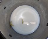 A picture of step 1 of Créme Caramel.