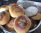 Foto del paso 9 de la receta: Pan de leche relleno de queso