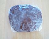 A picture of step 5 of Crispy Cocoa Cookies.