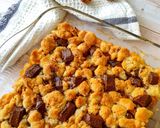 Une image de l'étape 5 de Crumble pommes bananes chocolat.
