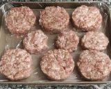 รูปขั้นตอนการทำที่ 6 ของ Breakfast Sausage Patties