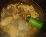Foto del paso 6 de la receta Pollo al verdeo con hongos y papas al horno
