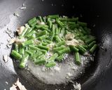 A picture of step 2 of Kanya's Shrimps Fried rice.