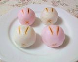 A picture of step 12 of Cute Rabbit Steamed Buns for Cherry Blossom Viewing.