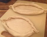 A picture of step 8 of Georgian Khachapuri.