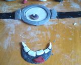 A picture of step 5 of Minion cake.