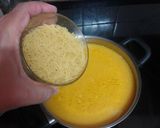 Foto del paso 4 de la receta: Sopa de garbanzos con fideos y carne con hierbahuerto