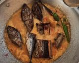 Foto langkah ke 3 dari resep Tongkol santan pedas.