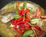 Foto langkah ke 3 dari resep Sup Ikan Kuwe.