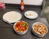 Foto del paso 7 de la receta: Fajitas de verdura y pollo picante