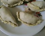 જામનગરના તીખા ઘુઘરા (Jamnangar Tikha Ghughra Recipe In Gujarati) રેસીપી સ્ટેપ4ફોટો