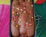 A picture of step 13 of Surprise heart cake.