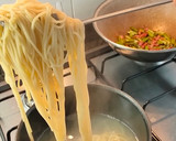 Foto del paso 4 de la receta: Spaghetti carbonara con espárrago verde