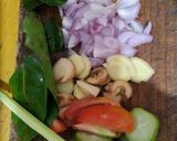 Foto langkah ke 2 dari resep Garang Asem Ayam, Ampela Ati versi Kid's (no kukus, no msg).