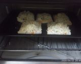 A picture of step 7 of Open spinach corn paneer sandwich.