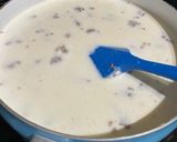 A picture of step 4 of Biscuits and Sausage Gravy.