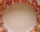 A picture of step 5 of "Strawberry Hill" Yogurt Mousse No. 2.