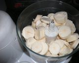 A picture of step 2 of A Brazilian Dish, Bobó de Camarão.