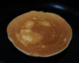 A picture of step 2 of Pancakes.