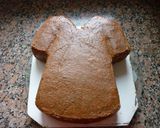 Foto del paso 3 de la receta: Torta camiseta arquero de boca junior