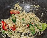 Foto langkah ke 4 dari resep Tumis Teri Nasi Petai.