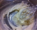 A picture of step 3 of Candied Chestnut Poundcake.