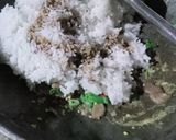 Foto langkah ke 4 dari resep Nasi Goreng Solaria.