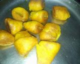 A picture of step 2 of Soya chaap.