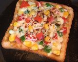 A picture of step 5 of Bread Pizza.