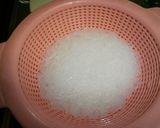 A picture of step 2 of Shirataki Noodles with Tarako (Masago-ae).