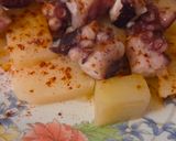 Foto del paso 5 de la receta: Pulpo a la gallega con patatas al pimentón