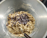 Foto del paso 2 de la receta: Galletitas de avena y miel con chips chocolate