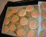 A picture of step 31 of A Bouquet of Rose Flower Cookies for Mother's Day.