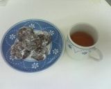 A picture of step 7 of Easy Chocolate Snowballs.