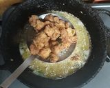 चिकन चिली (chicken chilli recipe in marathi) रेसिपी स्टेप 3 फोटो 