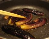 A picture of step 7 of Addictive * Japanese-style Eggplant Peperoncino.