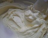 A picture of step 6 of Strawberry Heart No-Bake Cheesecake.