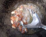 A picture of step 2 of Carrot halwa.