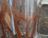 A picture of step 1 of Oreo milkshake.